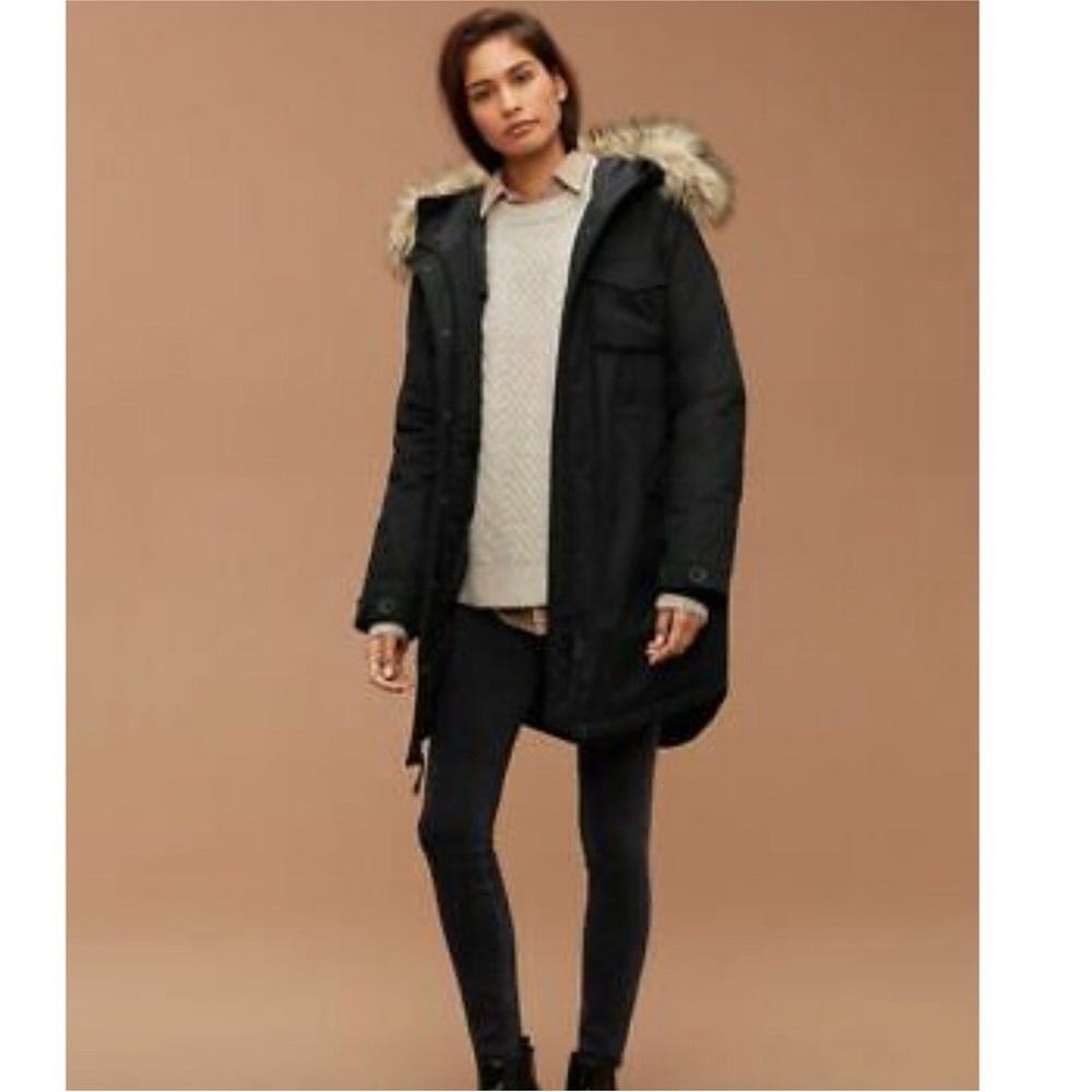 Aritzia Community Paradigm Black Quilted Puffer Jacket with Faux Fur Hood